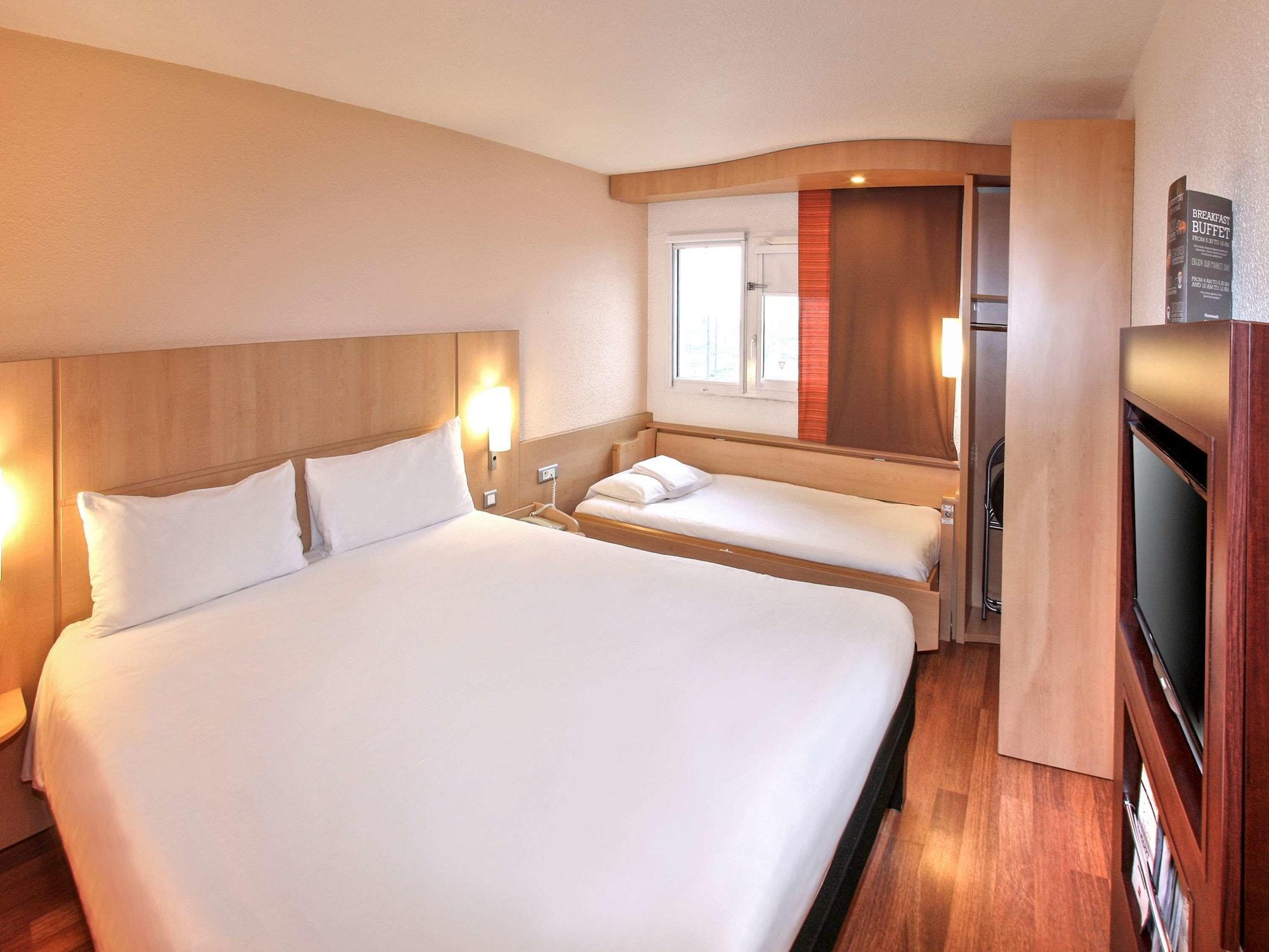 Ibis Poitiers Sud Otel Dış mekan fotoğraf