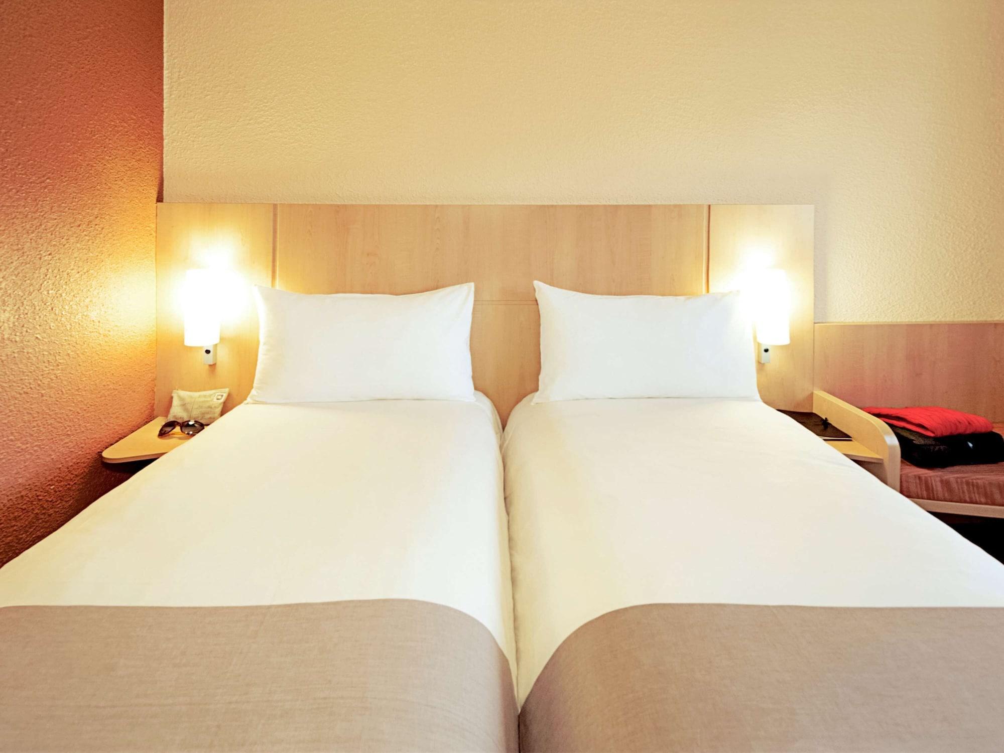 Ibis Poitiers Sud Otel Dış mekan fotoğraf