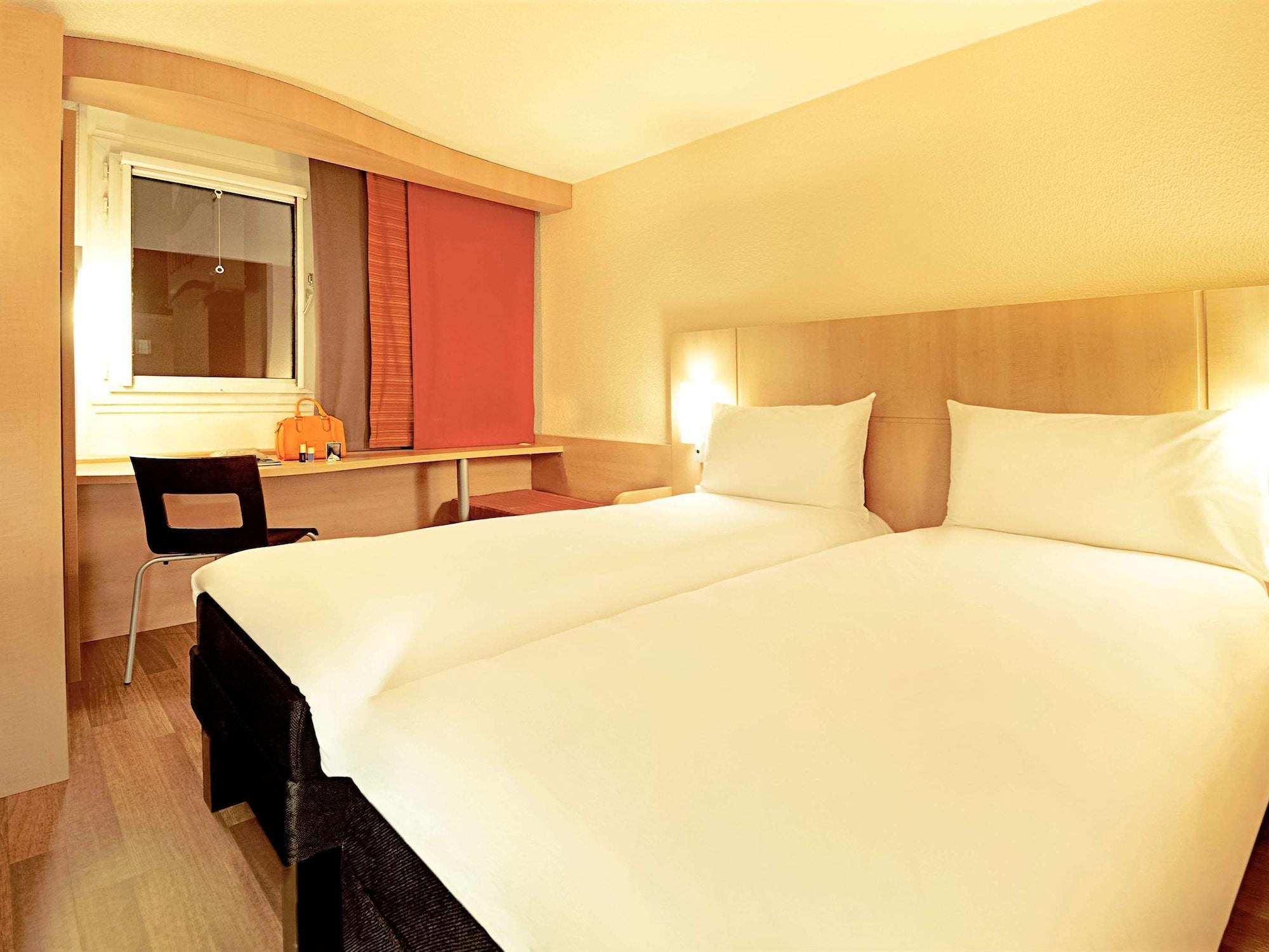 Ibis Poitiers Sud Otel Dış mekan fotoğraf