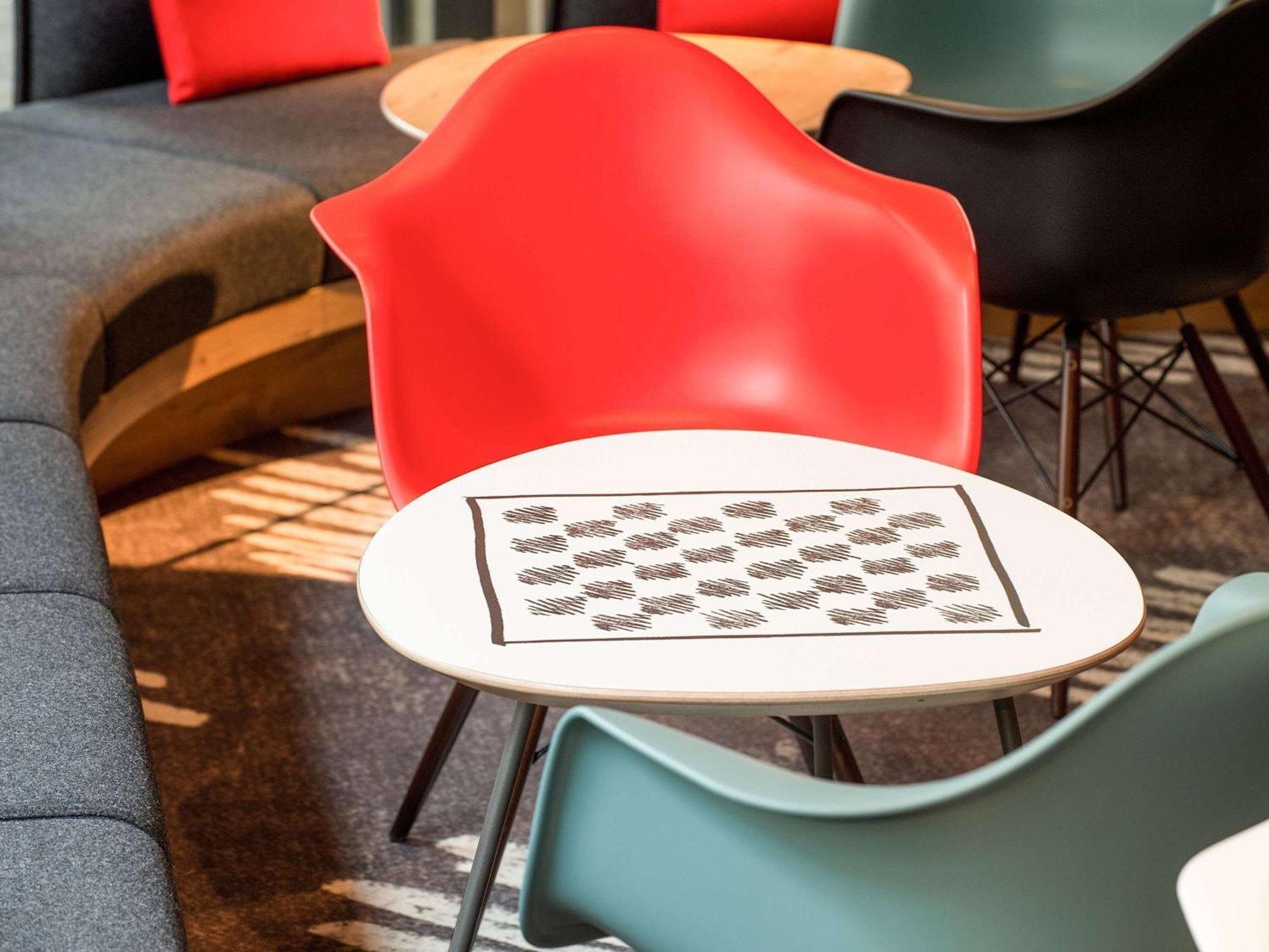 Ibis Poitiers Sud Otel Dış mekan fotoğraf